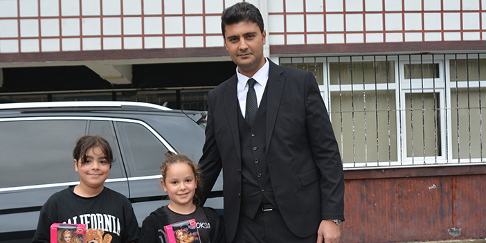 Çaykara Kaymakamı Erbek'ten öğrencilere ziyaret