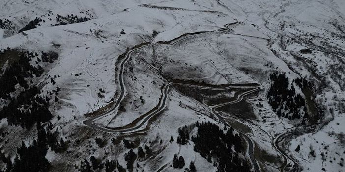 Artvin - Ardahan karayolu kar manzarası havadan görüntülendi