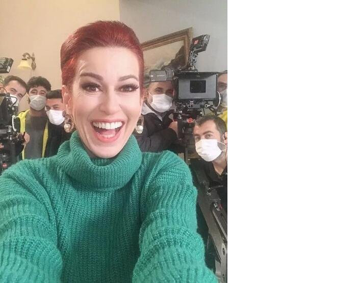 İpek Tuzcuoğlu son haliyle 'yok artık' dedirtti!