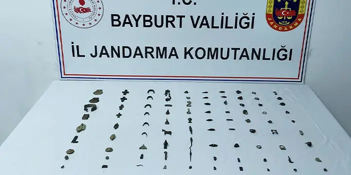 Bayburt'ta 91 parça tarihi eser ele geçirildi! 4 gözaltı