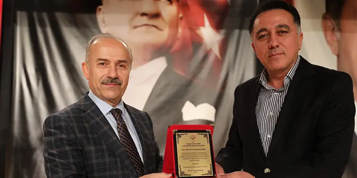 Trabzon Üniversitesi'nden öğretmenler günü programı