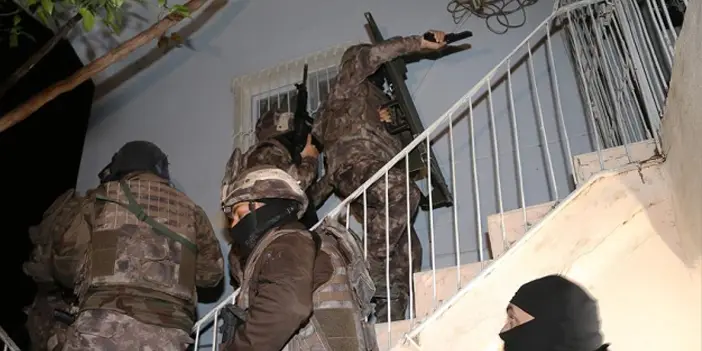 18 ilde eş zamanlı düğmeye bastılar! Operasyonda 98 şüpheli yakalandı