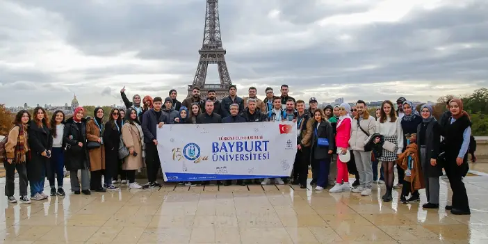 bayburtta-16-genc-avrupayi-gezdi.webp