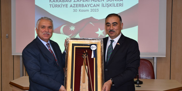 azerbaycanin-ankara-buyukelcisi-memmedov-trabzonda-konferansta-konustu2.jpg