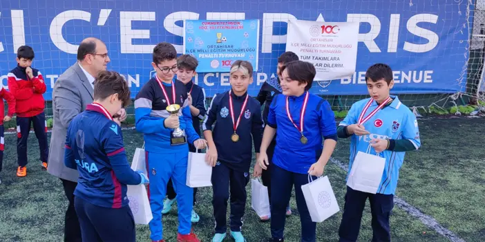 Trabzon'da Cumhuriyetin 100. yılına özel etkinlikler hız kesmiyor 