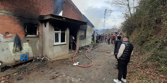 Ordu'da 3 katlı binadan alevler yükseldi! Kısa sürede büyük zarar oluştu 