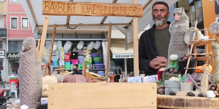 Bayburt'ta kurduğu atölyede çocukluk hayalini gerçekleştiriyor