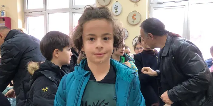 Trabzon'da kalpleri birleştiren farkındalık projesi! “Oyuncağını getir, mutluluğunu paylaş!"