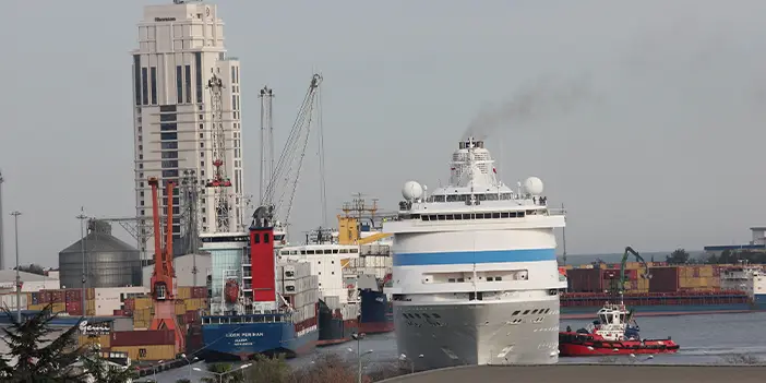 Kruvaziyer gemi 7. kez Samsun’da