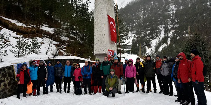 15 yıl önce çığ faciasında hayatlarını kaybetmişlerdi! Zigana Dağı'nda anıldılar