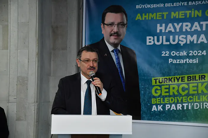 ak-parti-trabzon-buyuksehir-belediye-baskan-adayi-ahmet-metin-genc-3.webp