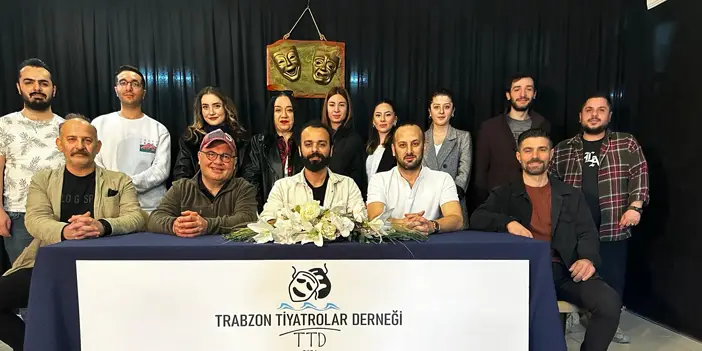 trabzonda-tiyatro-sanatina-yeni-soluk-ttd-faaliyetlerine-basliyor-001.webp