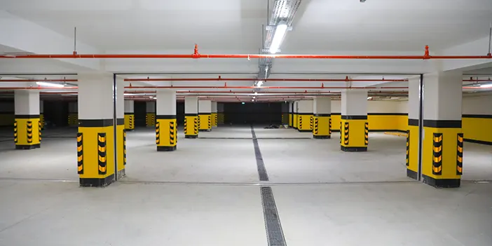 Akçaabat Salı Pazarı inşaatı tamamlanmak üzere