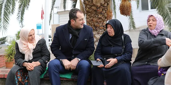 Başkan Ekim sahadan geri gelmiyor! "Samimiyet ve tevazuyla hemşehrilerimizin yanındayız" 