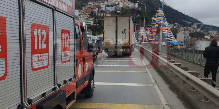Trabzon'da taraftarları taşıyan otobüs tıra çarptı! 6 yaralı