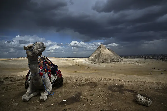 misir-piramitleri-cekim-noktasi-149-milyon-turisti-agirladi-2-002.webp