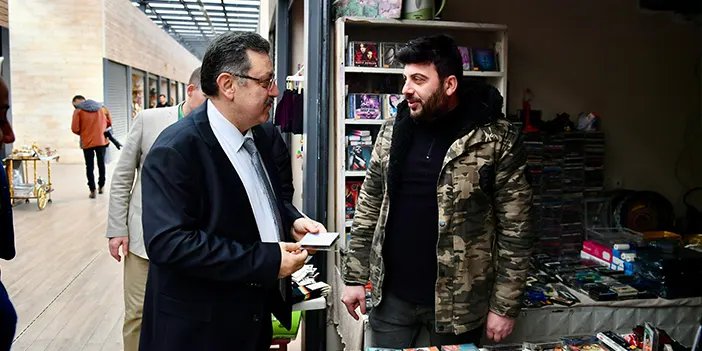 AK Parti Trabzon Büyükşehir Belediye Başkan adayı Genç'ten Avrasya Pazarı'na ziyaret