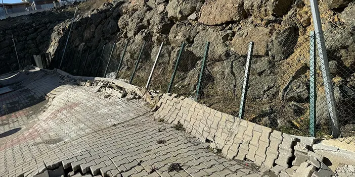 Samsun'da yeni yapılan okulda deprem görmüş gibi hasar oluştu