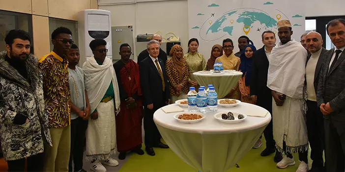 KTÜ'den yabancı öğrencilere kolaylık! Dış İlişkiler Genel Koordinatörlüğü hizmete açıldı