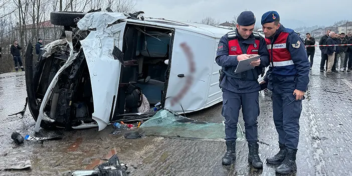 İşçi servisleri çarpıştı! 1 ölü 27 yaralı