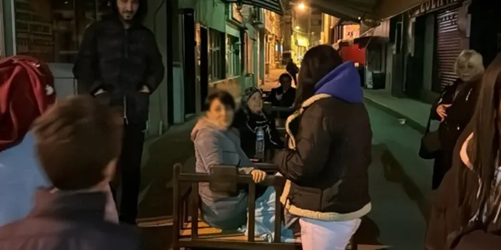 Karadeniz'de gece yarısı korkutan deprem! Vatandaşlar panik yaşadı