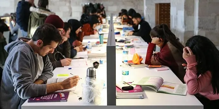 Türkiye'de en çok öğrenci hangi şehirde? En çok öğrenci hangi şehirde yaşıyor?