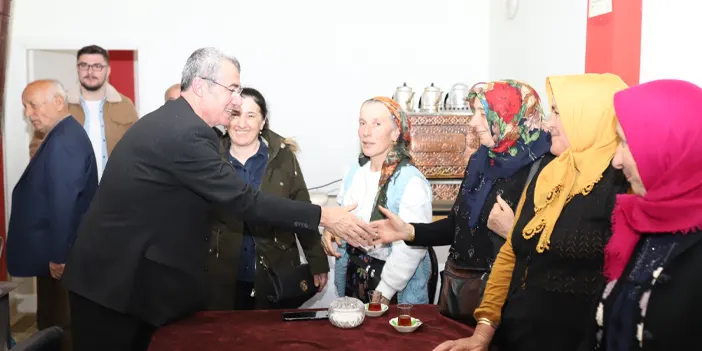 CHP Trabzon Büyükşehir Belediye Başkan adayı Saral: "Trabzon mutlu insanların kent olacak"