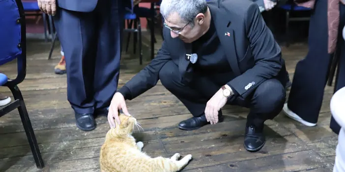 CHP Trabzon Büyükşehir Belediye Başkan adayı Saral: "Trabzon mutlu insanların kent olacak"