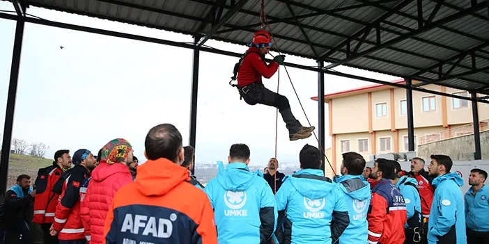 Eğitime Trabzon'dan da personel katıldı! Arama kurtarma görevi yapabilecekler