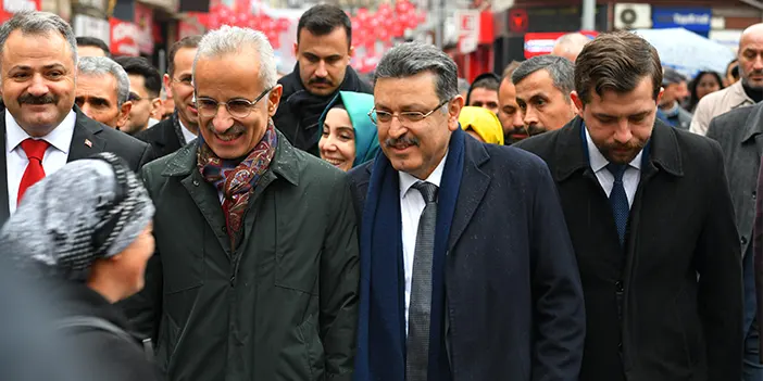 Cumhur İttifakı'nın Beşikdüzü mitingine yoğun ilgi! "Hizmetin en fazlasını hak ediyor"