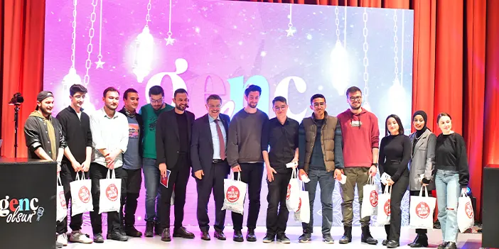 Başkan Genç öğrencilerle buluştu! "Doğalgaz ve su faturalarına destek olacağız"