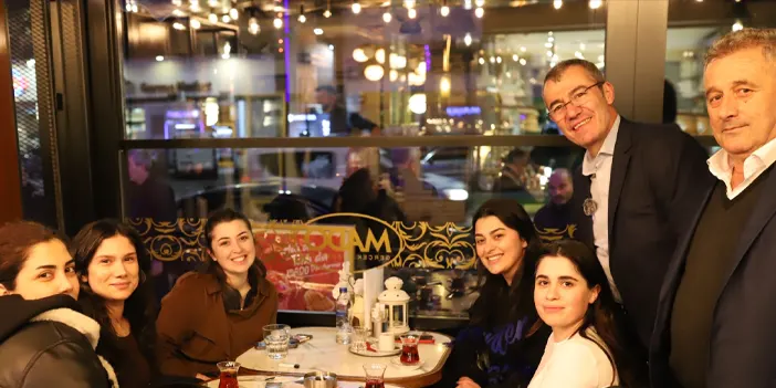 CHP  Trabzon Büyükşehir Belediye Başkan adayı Saral: Trabzon öğrenci dostu bir şehir olacak"