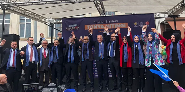 Bakan Uraloğlu Trabzon’da! "İnşallah sandıkları patlatacağız"