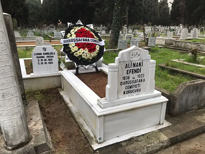 trabzonda-darussafakanin-kurucusu-ali-naki-efendi-anildi-001.webp