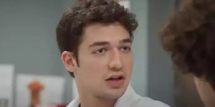 Bahar dizisinin Aziz Urası'ı kimdir? Demirhan Demircioğlu kimdir? Demirhan Demircioğlu kaç yaşında?