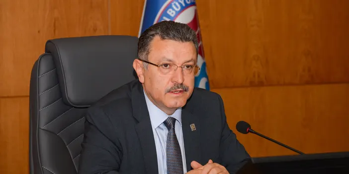 Başkan Genç göreve hızlı başladı! "Benim için büyük onurdur"