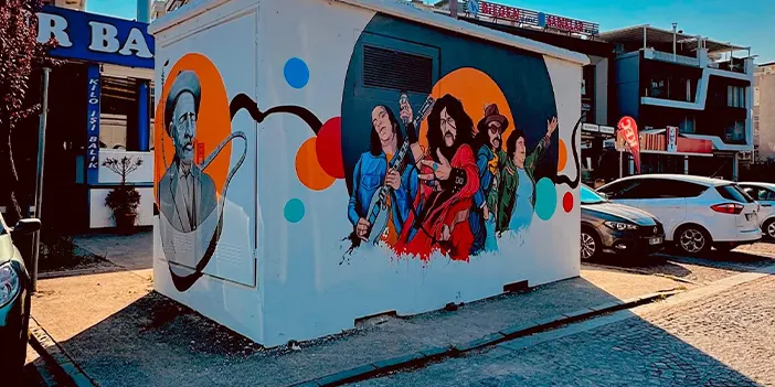 Samsun'da resim öğretmeninden hayran bırakan görseller trafo duvarlarında!