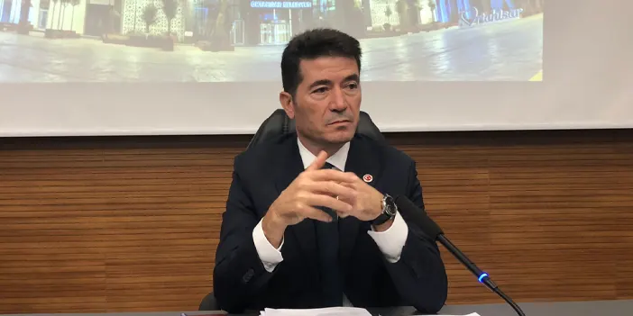 Ortahisar Belediye Başkanı Ahmet Kaya'dan Cumhurbaşkanı Erdoğan'ın fotoğrafı açıklaması! "İsteyen odasına asabilir"