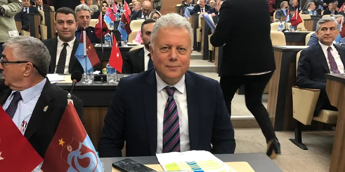 Ortahisar Belediye Başkanı Ahmet Kaya'dan Cumhurbaşkanı Erdoğan'ın fotoğrafı açıklaması! "İsteyen odasına asabilir"