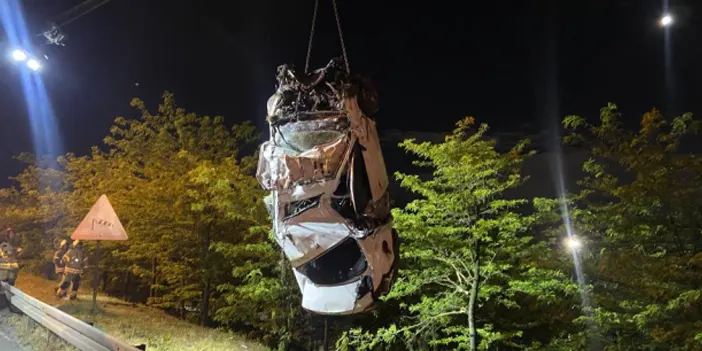 İstanbul'da feci kaza! Çarpmanın etkisiyle camdan fırladı