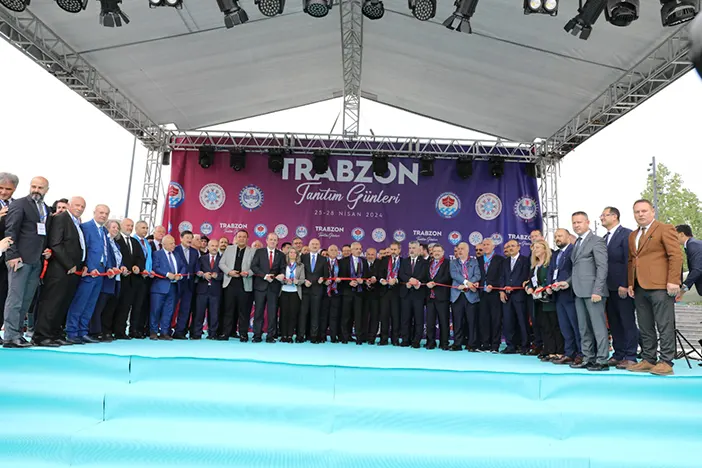 ankarada-trabzon-gunleri-basladi-akcaabata-yogun-ilgi-009.webp