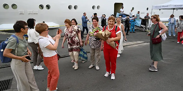 Sezonun ilk kruvaziyeri Trabzon Limanı'nda!