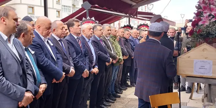 CHP Trabzon eski İl Başkanı Cafer Hazaroğlu için cenaze töreni gerçekleştirildi
