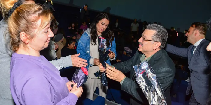 Başkan Genç anneler ve dernek yöneticileriyle buluştu!"Aileleri ayakta tutan en büyük gücümüz"