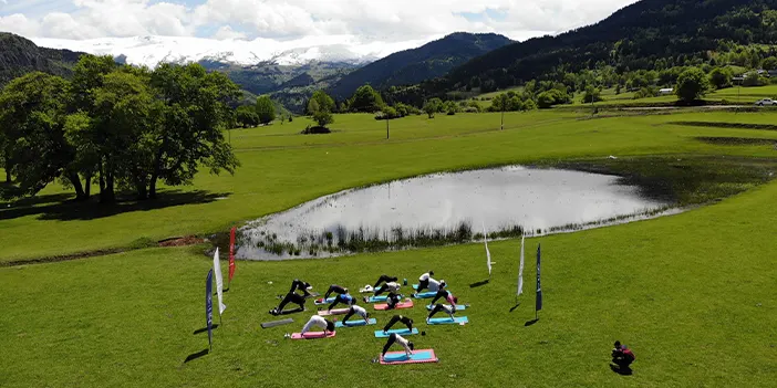 Artvin'de bu göl yılda sadece 2 ay ortaya çıkıyor