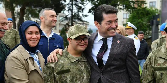Başkan Kaya, engelli gençlerin askerlik sevincine ortak oldu