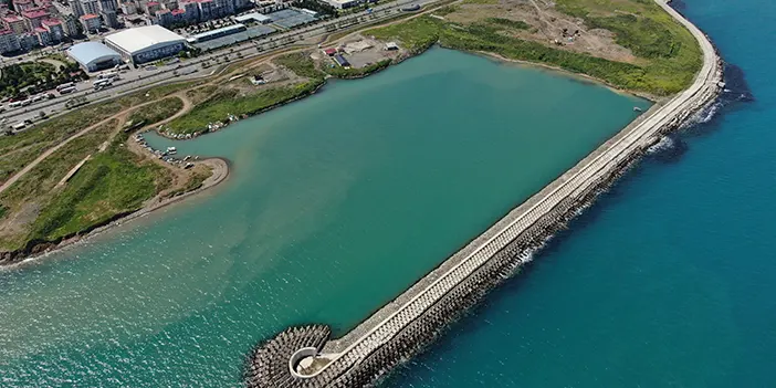  Trabzon'da 9 yıl önce başlayan projede tahkimat çalışmaları sürüyor