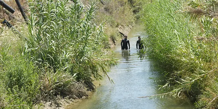 Antalya'da otomobil dereye uçtu! Ölü ve yaralılar var 