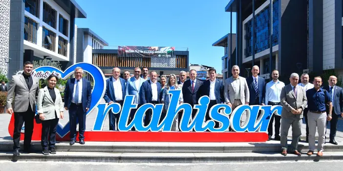 CHP Genel Başkan Yardımcısı Gökan Zeybek Trabzon’da! "Halkımızın güvenini hizmetlerimizle sağlamlaştıracağız"