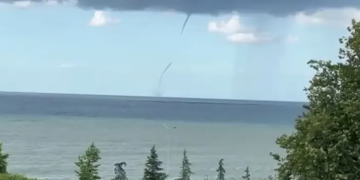 Trabzon'da hortum paniği! O anlar kamerada